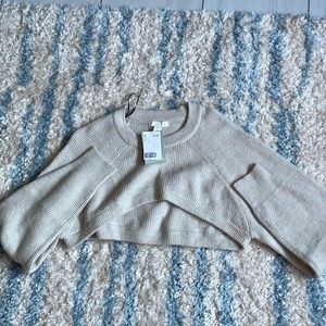H and M cropped sweater- brand new!
